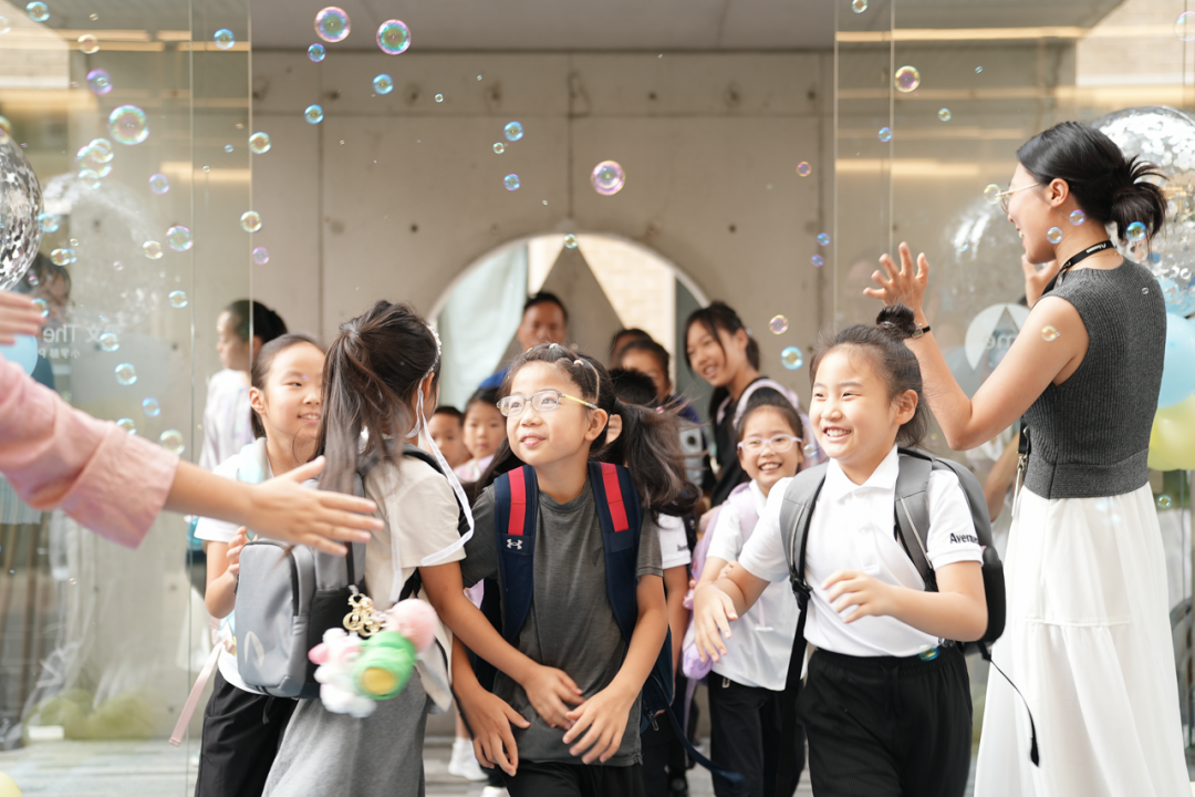 学校应该是一个孩子们想去的地方